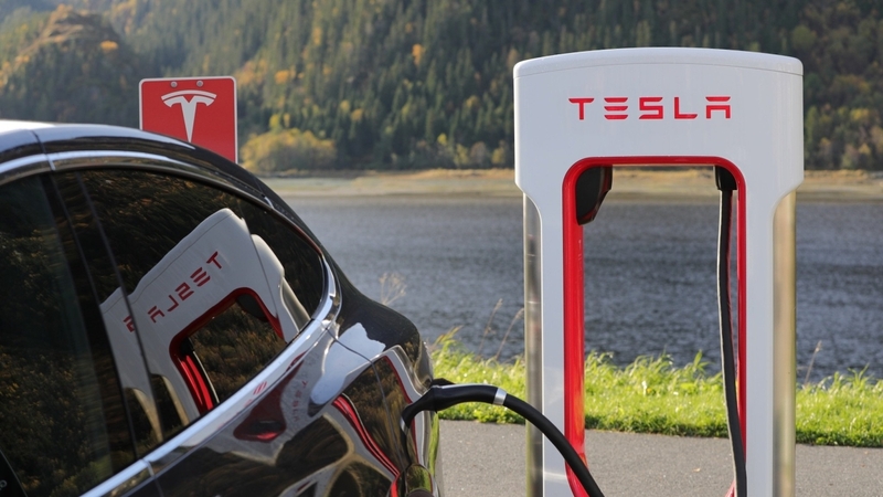 Tesla enters new phase, gives Ford access to supercharger network