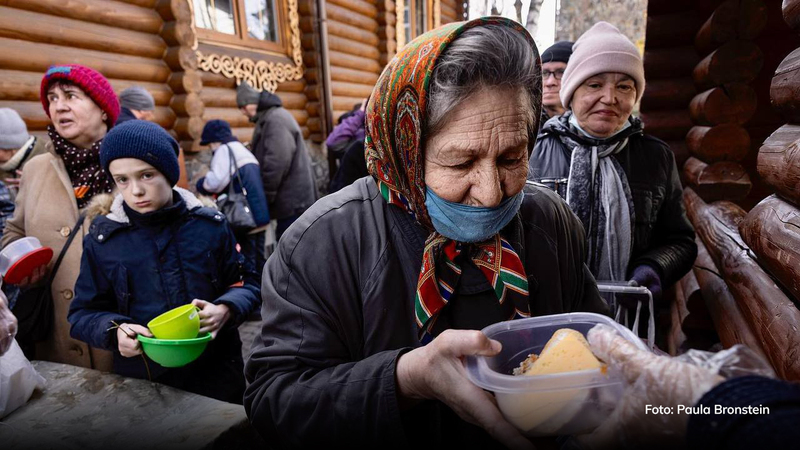 Russian Air Strikes leave Ukraine in the Dark, Kyiv to keep Fighting