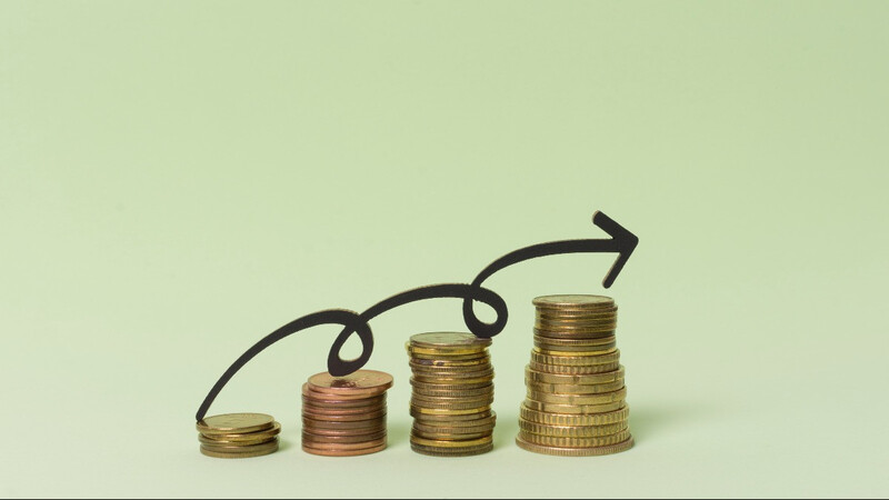 How to save money? 20 quick and easy strategies