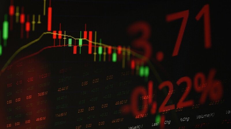 5 stocks to buy now, taking advantage of the market crash