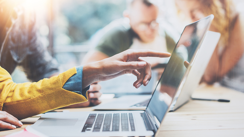 Here's the Best Apps for Managing Business Expenses