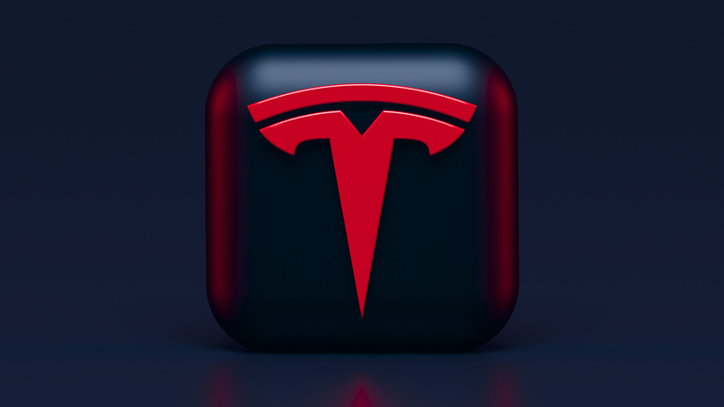 Record sales for Tesla: shares rally. Euphoria or caution for the title?