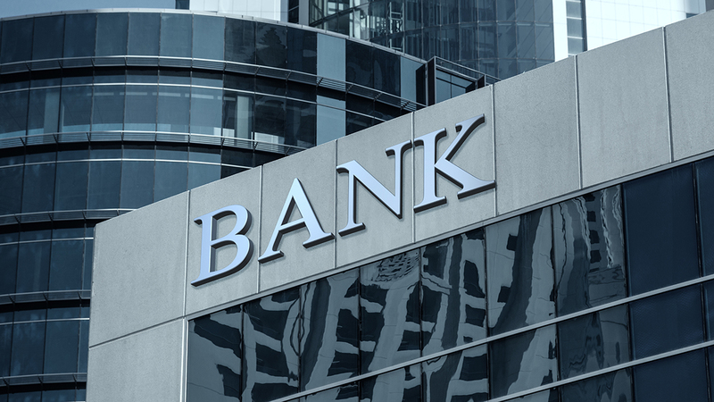 Another US downgrade: Moody's cuts rating of 10 American banks