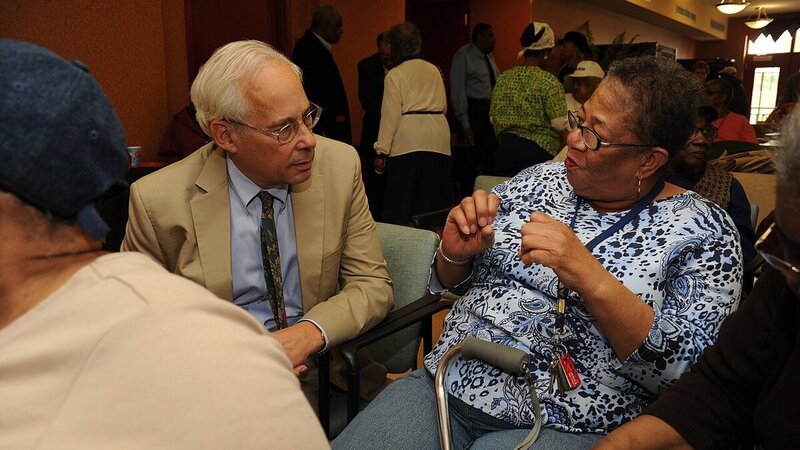 Medicare Advantage vs Original Medicare in 2026: Which One Is Right for You?