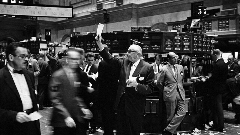 Wall Street Hit Record Highs With a War in the Persian Gulf. We've Seen This Movie Before