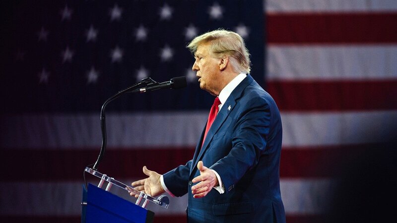 S&P 500 Futures Edge Higher After Trump Postpones Iran Strike — What to Watch at Tuesday's Open