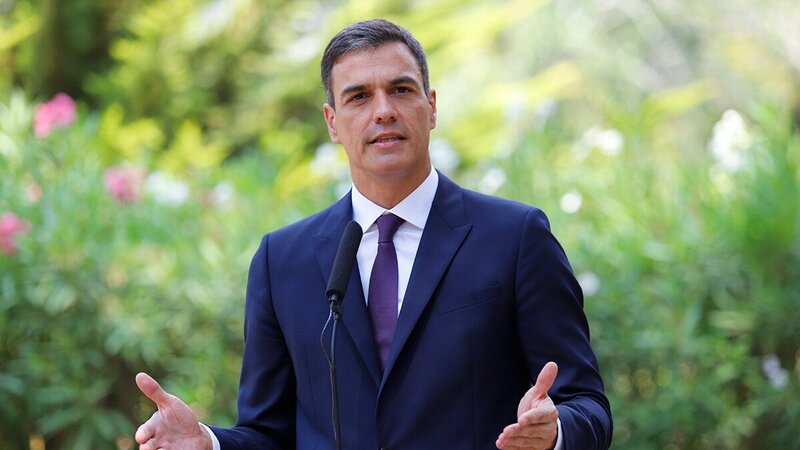 Spain extends windfall tax on banks and energy companies
