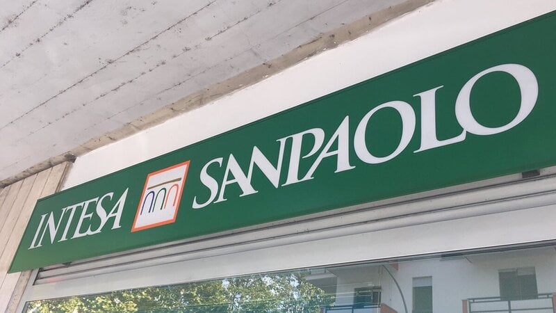Intesa Sanpaolo raises its offer for Monte dei Paschi: premium hits 15.3%
