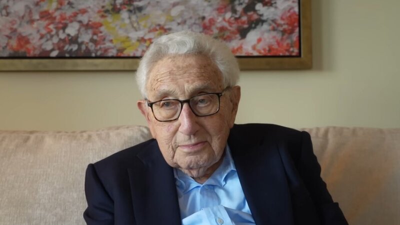 Henry Kissinger: ChatGPT could Jeopardize Democracy